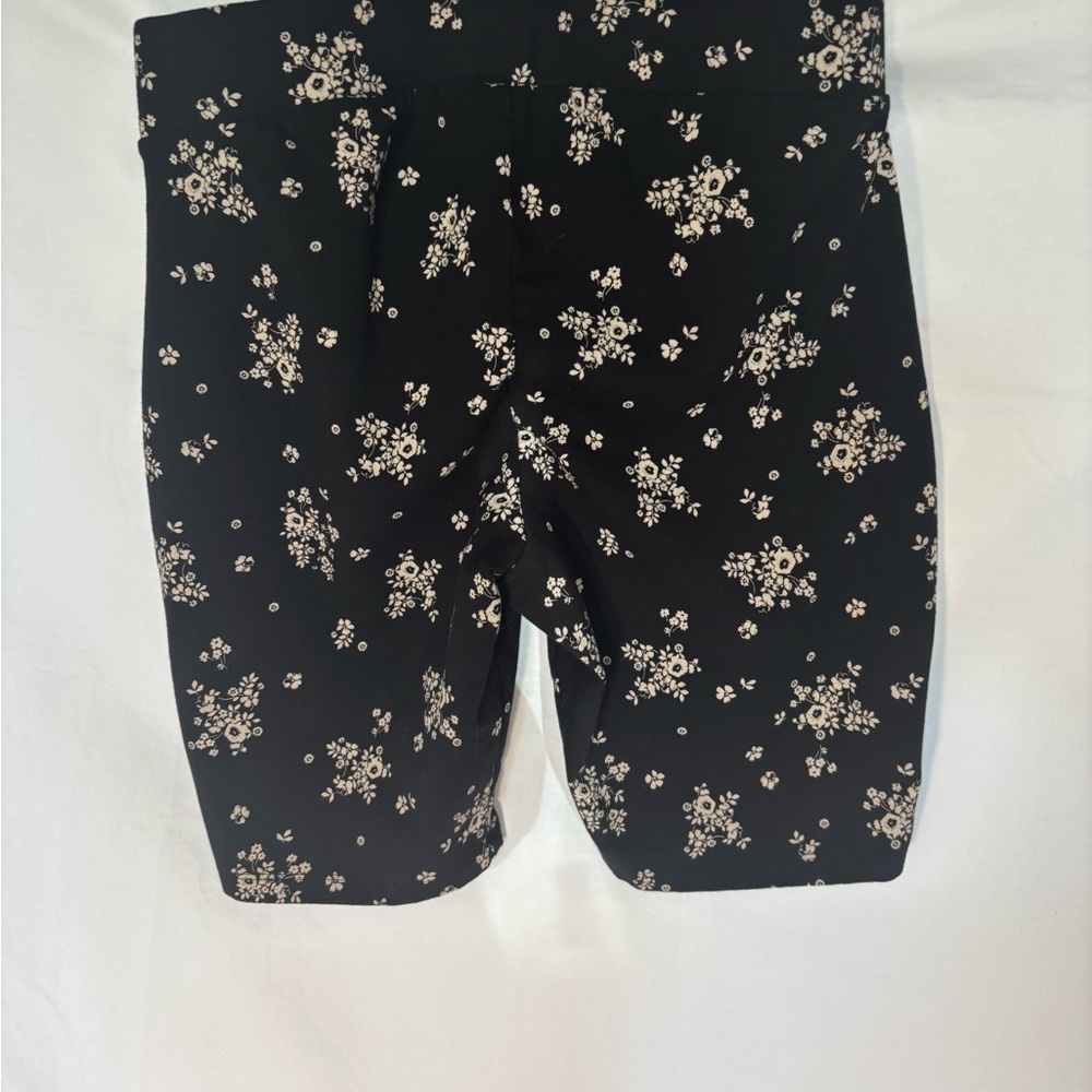 torrid Black bike shorts with Cream Floral Print